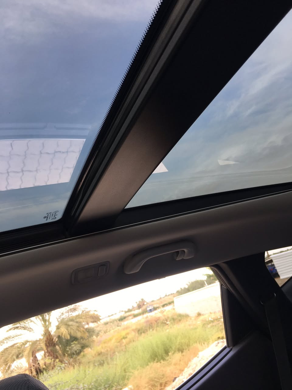 سلام عليكم سنتافي 17امريكي كلين بيه بارد بالبنيد فول مواصفات رقم بغداد سعره ١٦٠ وبيه مجال للاستفسار ***********
