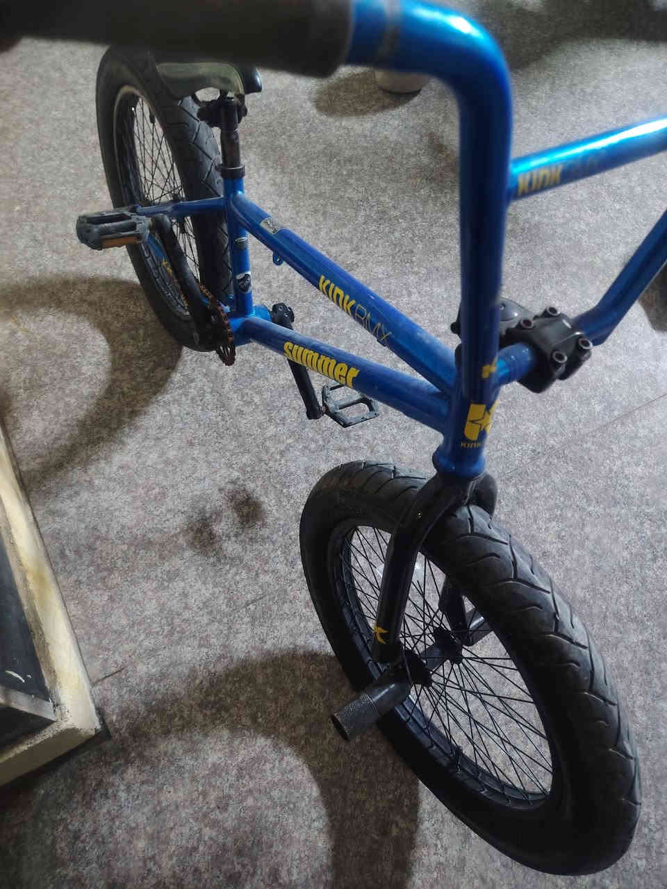 سلام عليكم بيسكل للبيع بي مكس نضيف ياباني شراي يتصل على هاذه ***********
