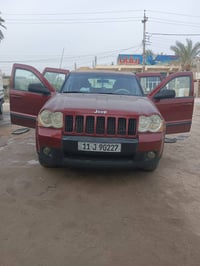 جيب لاريدو2008 مكينه 3700/سلندر6 مكينه وكير كفاله  تبريد ثلج  شاشه  4و...