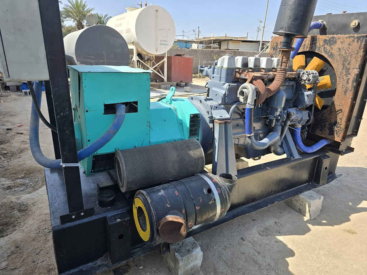 سلام عليكم سكانيا دي اس 250 كيفي شرط لحمل 42 ورقه وبيهه مجال ***********
