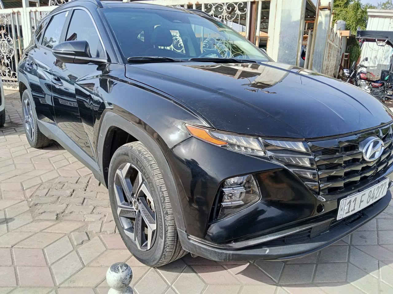 السلام عليكم
هونداي توسان هايبرد 24 
مرقمه جاهزه بأسمي دخول جديد 
حادثها مثل ما مبين بالصور
بدون تبديل ولاصبغ فقط تعديل بارد بيها رصعات بنيد وجاملغ اثر تعديل البارد 
بيها تصليح وجه الشاصي جهة الصدر 
ماشيه 21 الف قابله للزياده 
سعرها 184 ورقه $$$$ بلاش
العنوان بغداد الشالجيه للاستفسار الاتصال على رقم 
***********
