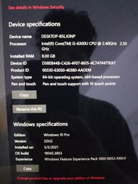 عندي هذا السيرفس برو4  ci5 جيل سادس  256ssd  8 رام جهاز كلش نظيف مراوس...