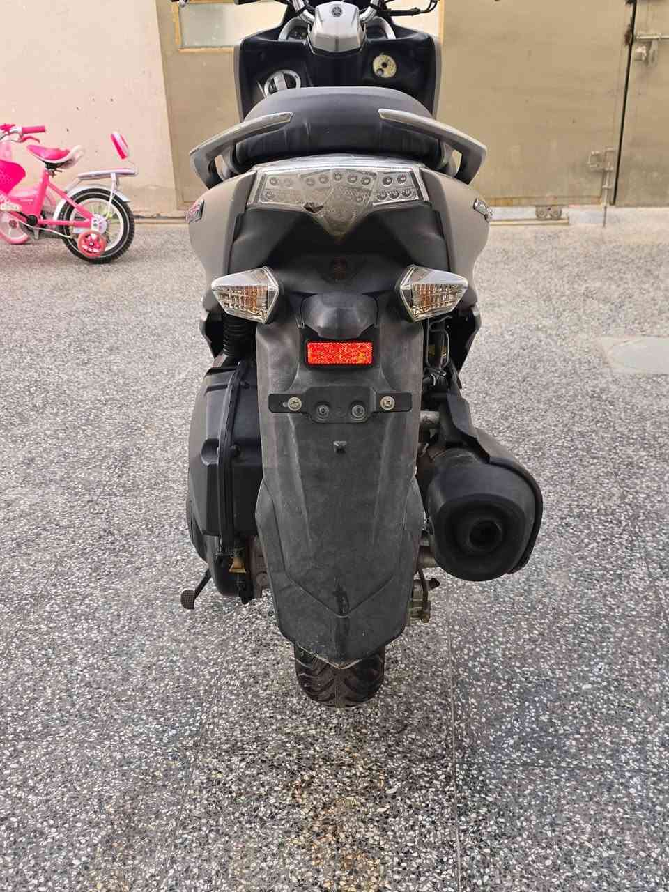 السلام عليكم.... دراجة ماجستا اس نوزل للبيع
نضافة ٨٥٪
معدل مامقفولة
كهربائيات كلهة شغالة
 مكينهة مامفتوحهة
استان كهربائي
اتصال ***********
