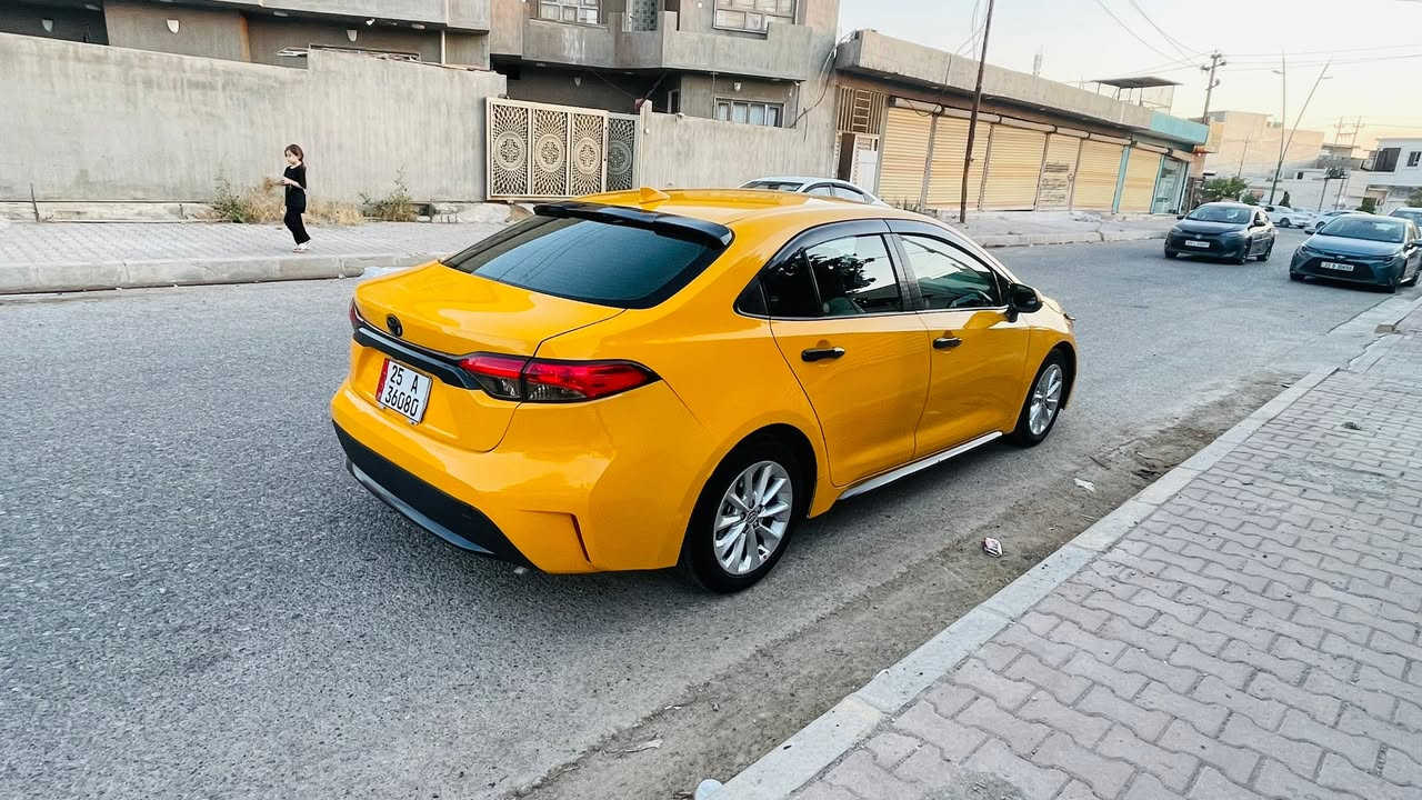 سلام عليكم من رخصت الادمن كورلا وارد كندي 2022 محسن بس موو سلايت غاز بيها بطاقه بانزين بسمي ضرر موضح بل صور فقط البونيد مبدل بدون دواخل وبل عراق انطخت بل جاملاقات الخلفيه بيهن تصفيه بدون دواخل الحوض سليم وشبر تصفيه بقبق الصندوك سعر147 بيها مجال 
***********
