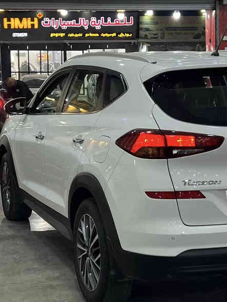 سلام عليكم توسان 2020 خليجي رقم بغداد 
مكفوله كفاله عامه من صبغ بارد تبديل رصعات شخوط سياره جداً نظيفه ومحافظين عليها 
مواصفات 
بصمه ابواب 
داخل صاج
شاشه وسطيه  
جلد قرميدي 
لدات امامي 
حساسات امامي خلفي 
مري شفط + ترحيب 
كامره خلفيه 
تحكمات مقود 

سياره مكفوله كفاله عامه كشر وكير ومكينه 

مكان السياره بغداد 
سونار واتس

سعر 207 وبيها مجال 

***********
