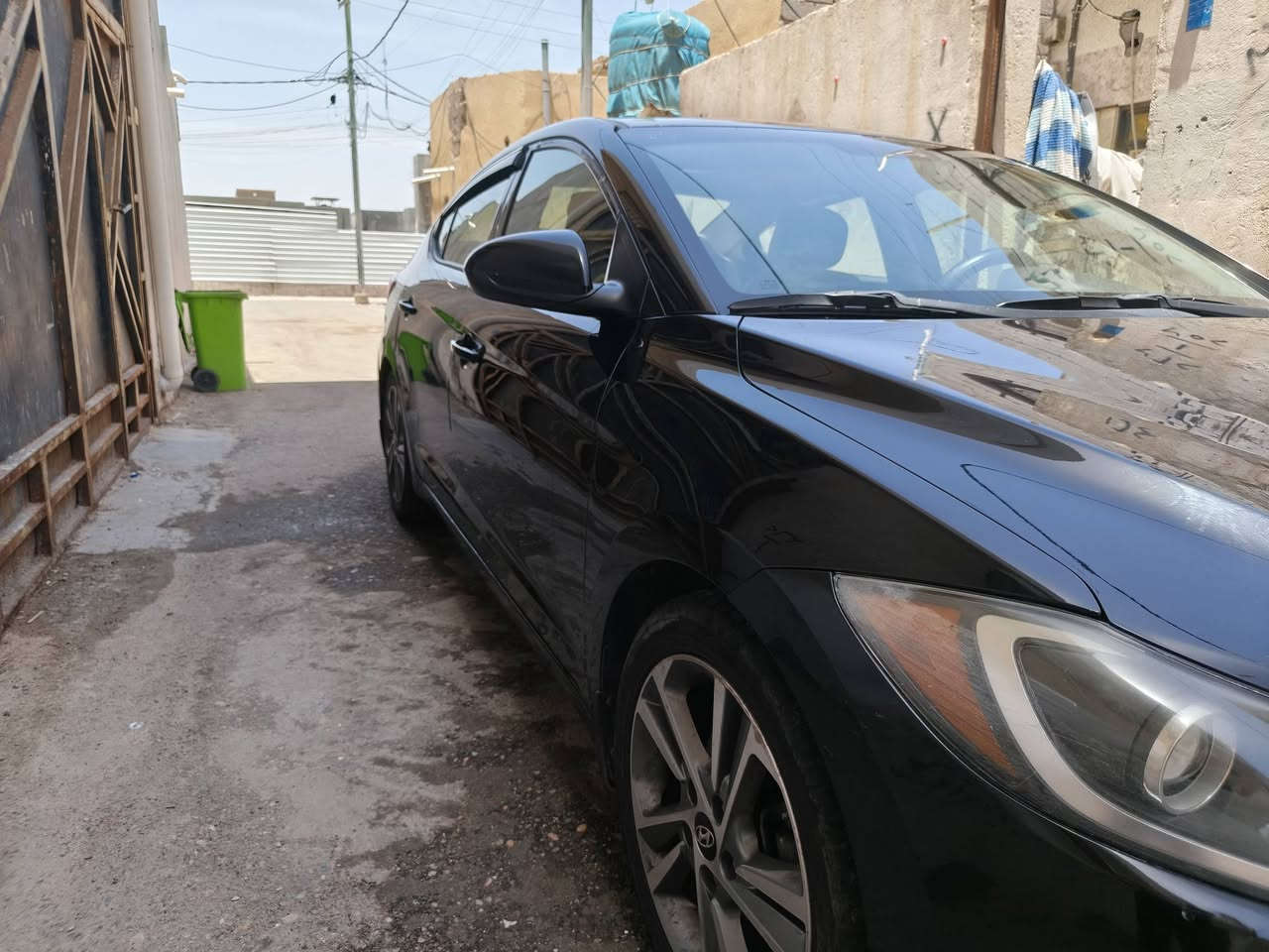 الانترا موديل 2018 محرك 2000 دوش وارد امريكي 
مواصفات فول فول 
تبريد ثلج❄
فتحة في السقف
كشنات تدفئة وتبريد
تحكمات بل سكان
كير ومكينة كفالة تخم تاير جديد
المكان _البصرة ابو الخصيب 
للاستفسار _ الرقم ***********
