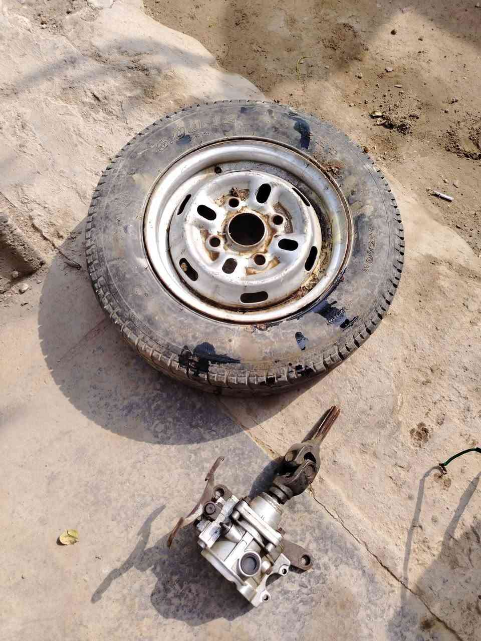 السلام عليكم عندي مكاين مال ستوته وحده ام تيار وحده جمره البيع ابيع جوم حديد وهاذه اسبير وبكس كير الرقم  ***********
