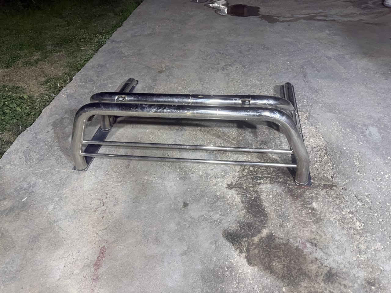 سبايدر بدي سل ستيل هيلوكس جديد جدن ما مستخدم البيع المكان واسط التصال *********** السعر ١٥٠
