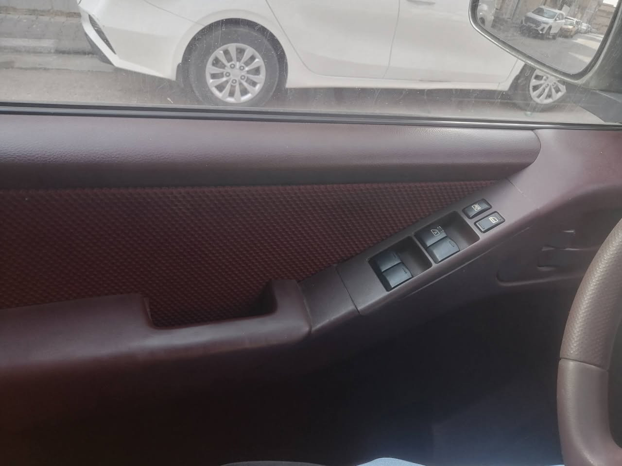 السلام عليكم نيفاره مديل ١٤ سياره كفاله عامه ما عدا ملاحضات جدآ بصيطه سياره ع وضع الشركه كير محرك بلادي لا تنقيص لا تبخير حداديه كامله تبريد ثلج سياره كير اتوماتيك
مكان السياره النجف الاشرف
تريد وكاله او تحويل اني حاضر
السعر ١٣٥ وبيه مجال للشراي 
***********
