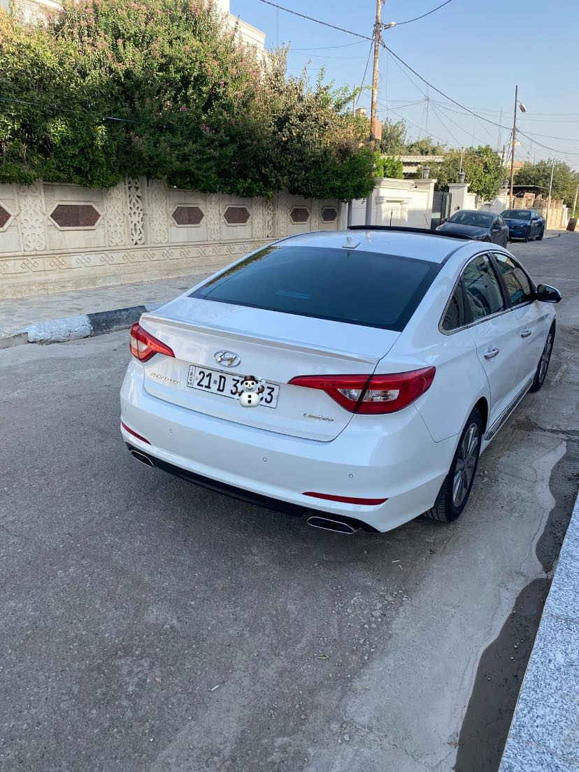 للبيع سوناتا 2017 كلين تايتل وارد امريكي
سيارة مكفولة من الصبغ والتعديل حيل جديدة 
كير مكينة مكفول
بصميتين بيها كتلوكات 
لاستفسار اتصل***********
