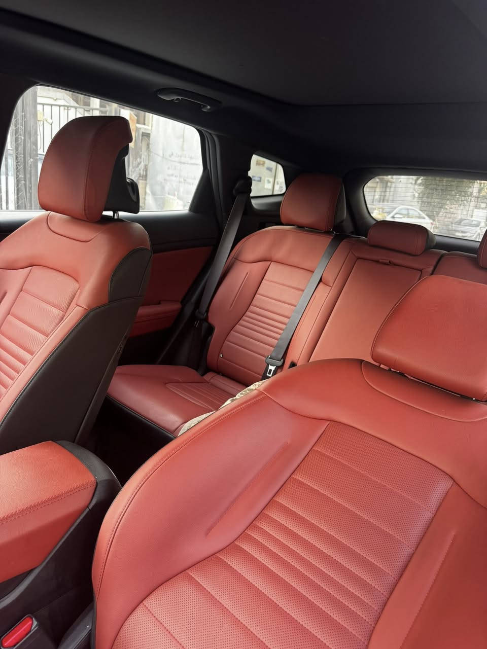 السلام عليكم كيا سبورتج موديل 2025 هايبرد فئة sx برستيج لون رصاصي فول الفول ماشية ٧ الف بدون صبغ تبديل فقط جاملغ ايمن وبنيد الضرر بسيط والتبديل نفس اللون الرقم بغداد 
العنوان بغداد السيدية تقاطع درويش السعر 235 ورقة
الهاتف *********** واتساب 

***********
