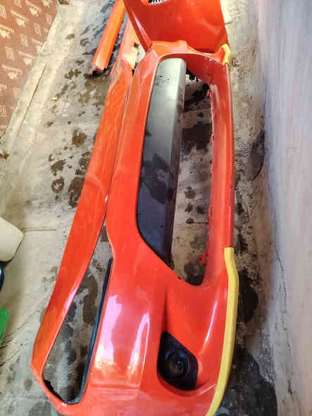 السلام عليكم دعاميه اماميه جيتي ارتي اصليه  بيها بلوجكترات مصبوغه
دعاميه خلفيه اس ارتي مع الدفيوزر
دوس اصليه السعر 300 الف بغداد ***********
