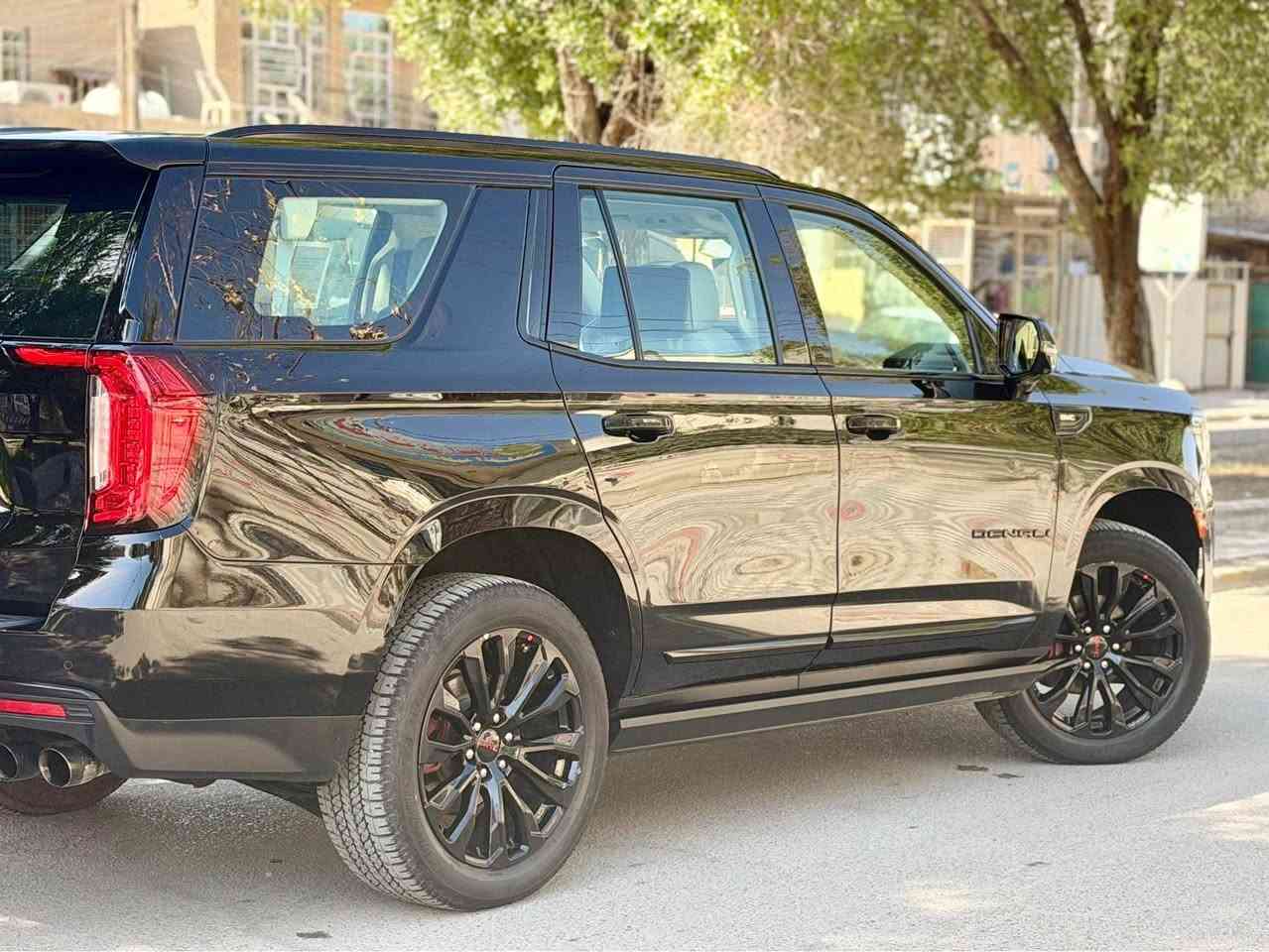 للبيع او مراوس 

جمسي دينالي 2022 DENALI 

رقم بغداد

خليجي وكالة المنصور  

مكفوله 

مواصفات الدينالي غنية عن التعريف 

•بنورما 

•جكات للتحكم بصعود ونزول المركبة  

•داخل ابيض ملكي Vip

•داتو شو عرض ع الجامة الامامية 

•٣ شاشات 

•5 كامرات 360 درجه

•حساس امامي

•حساس خلفي

•رادارات اماميه

•رادارات جانبيه

•نقطه عمياء

•شاشه عداد دجتل

•مقاعد كهربائية

•مقاعد تدفئه تبريد 

•جنطه كهرباء

•صندوق ذكي

•تشغيل عن بعد

•هزاز كشن سائق للتنبيه

وباقي المواصفات المعروفة بل DENALI

مكاني بغداد 

السعر 440

*********** بغداد, العراق
