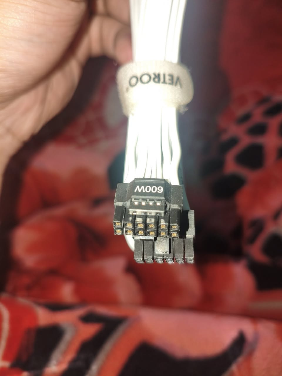 كيبل كرت شاشة الجيل الخامس PCIE 5.0 قدرة 600 واط ماركة vetroo السعر 5

كيبلات تقسيم كرت شاشة  4pin الى 2 في (6+2) السعر الف 

بغداد الزعفرانية توصيل متوفر


**إذا كنت صاحب هذا الإعلان وتريد حذفه لأي سبب، رجاءا أرسل رسالة إلى الدعم الفني**