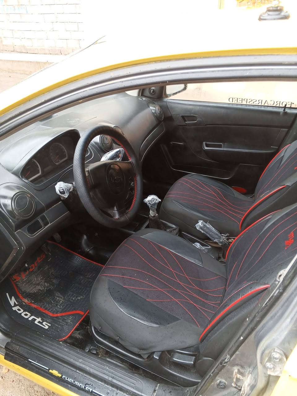 افيو للبيع رقم انبار انكليزي بأسمي السنويه محولها بالموصل موديل 2008 كوري شرط التحويل و الوكاله بالموصل محرك كير شرط السياره بدون ضرر طخه صغيره بالدوسه شرط على كد اربع اصابع والباقي كلها شرط السياره هيئه وغرامة صفر هزه جديده كابون مسجله مده عشرين يوم يطلع ونطيك كابون من عندي يبقى يمك تفول بيه لي حد ما يطلع كابونها ترجعلي هوه السعر 55 ورقه وبيها مجال عنوان موصل الايسر الشراي يتصل ***********
***********
