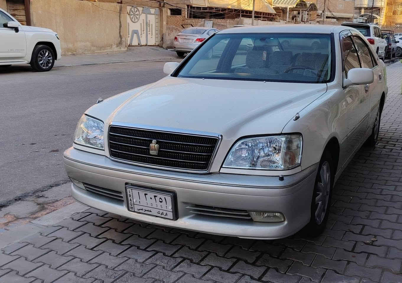 سلام عليكم
ملكه البيع
دفيور الصغير شاصي 71
دكمتين خضروايه اصل كرستال سياره
كركوك مدفوع كمرك كامله بسمي سياره لا تاجر ولا شي 
برده خلفيه سيدي ٦قراص تحكم ستيرن كهربائي 
ويل نجمه نفطي لا مصبوغ ولا مطلي حاويه شرط
تجي شوف بعينك تفحص وبيك خير وتدلل
مكفوله من كص ونقل وضربه قويه 
مكاني نجف الإشراف ملحق روان ***********
***********
