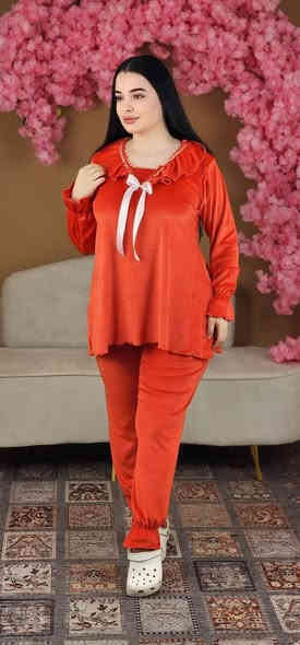 #جديدنا_للموسم_الشتوي_2025 2026
تراك شرعي قديفة الماس الاصلي
درزن يجي 4 لون نضامي 
L xl xxl 

قياس L من 70-85 كيلو
قياس xl من 90-105 كيلو
قياس xxl من 105-120 كيلو 
يعني قالب راهي جداً وخياط شرط الفحص 

سعر الدرزن 105
للحجز مراسله واتس اب ***********
