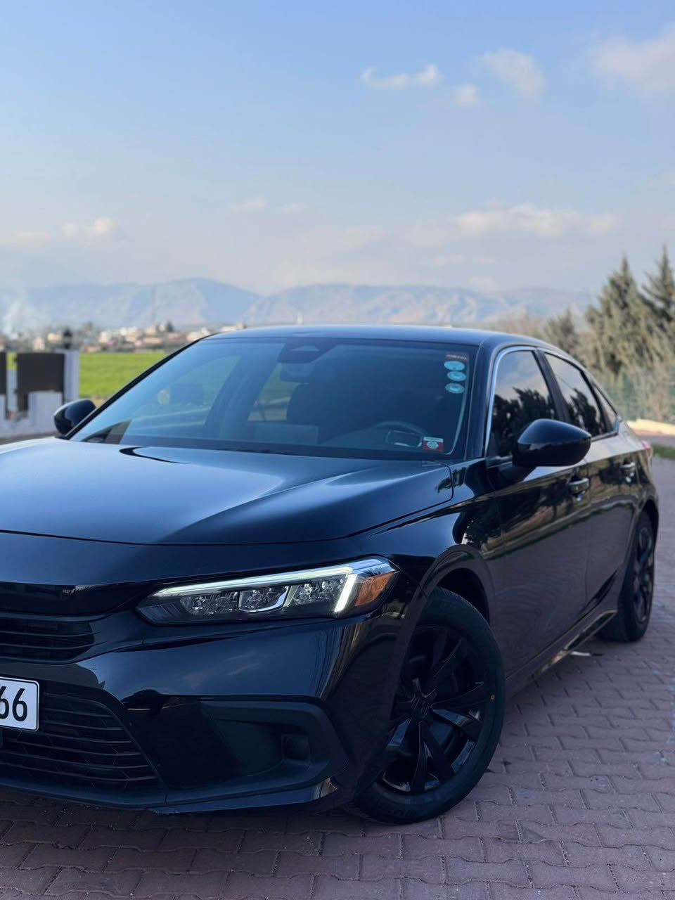 السلام عليكم
هوندا سيفيك موديل ٢٠٢٣
باب صبغ 
مواصفات نص 
بصمه
شاشه
كاميرا
رادار
تحكمات ستيرن 
ايرباك سليم 
بجم كبس 
كير محرك كهربائيات كله مكفوله
السعر ١٣٥ و مجال بسيط 
العنوان عقره معارض عقره 
***********
*********** اكر, نينوى
