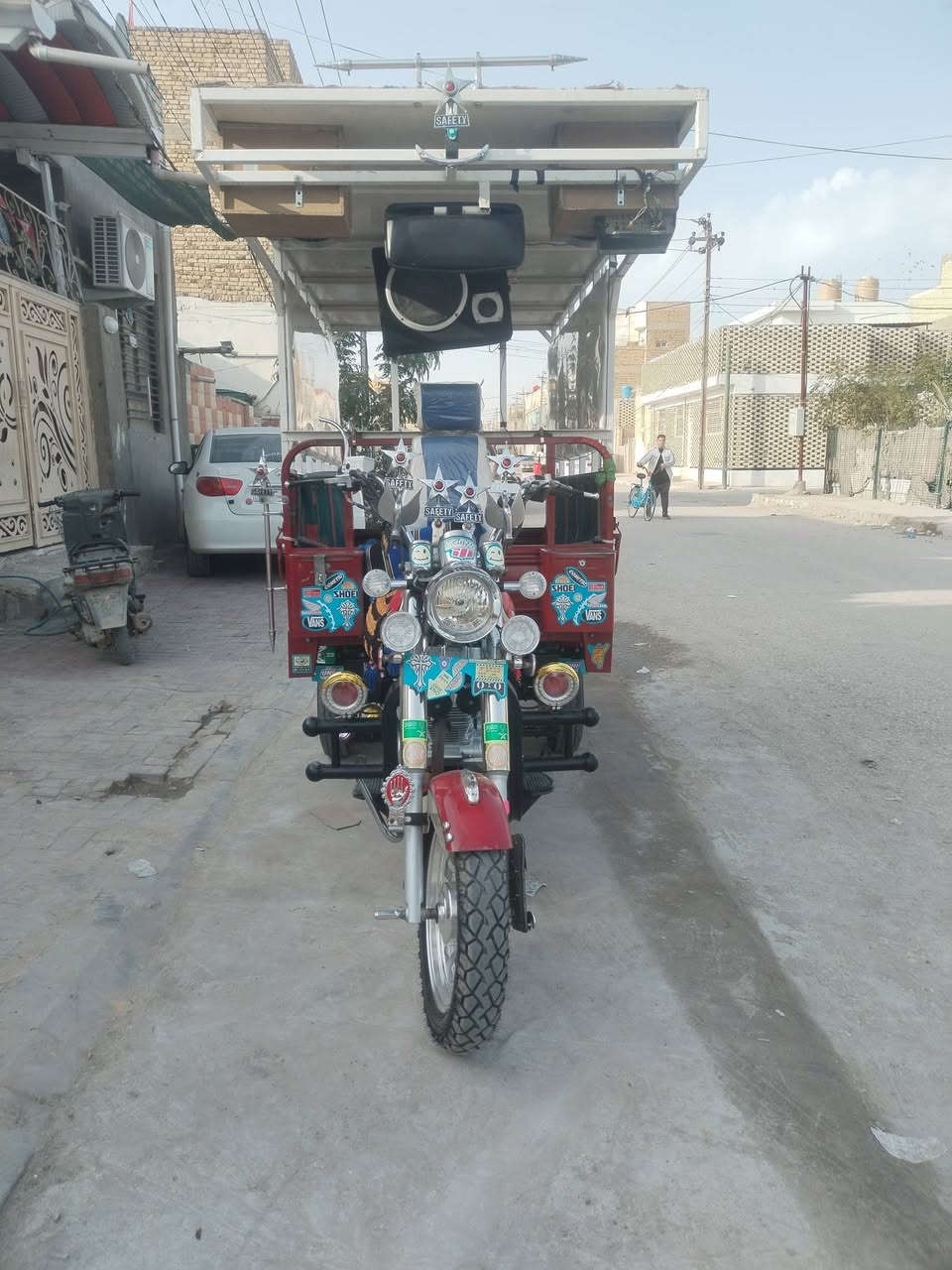 سلام عليكم شباب ستوته ام تير للبيع ستوته نضيفه كلش موديل 2022طلعه بل 2023اورق اصولي ستوته احله من الصوره نضافه 100/100المكان نجف حي الانصار قرب المستوصف السعر خاص رقم ***********بي وتساب مو شراي لا تخابرني
