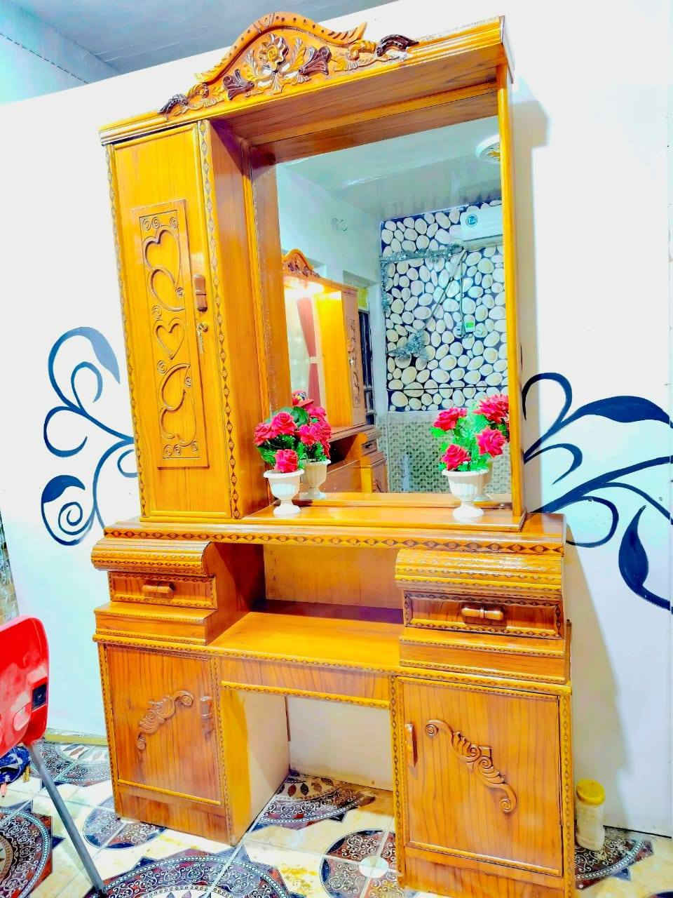 غرفه ام السته طابقين صاج اخت الجديده نضافه ميه بالميه استخدام شهر فقط ضهر جرجوبة براغي دوشمه ملحقات كامله موديل حديث العنوان الديوانيه للأتصال ***********
