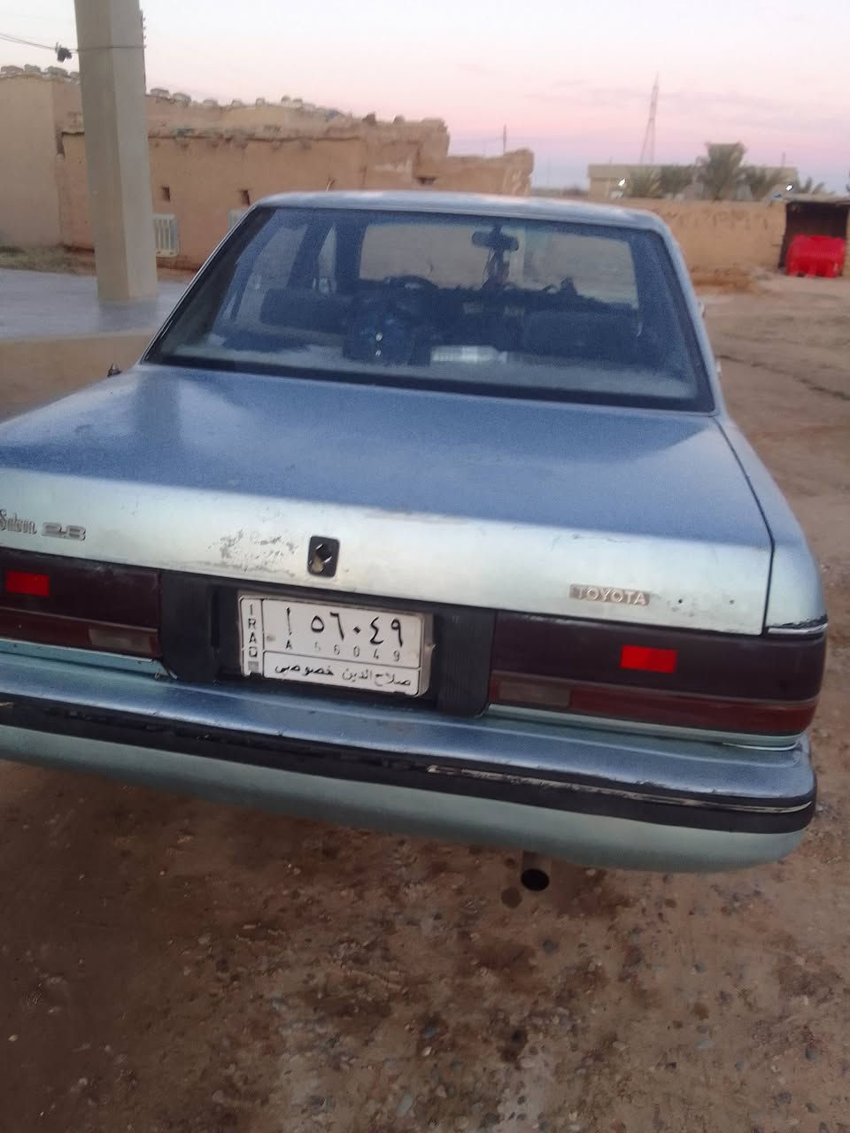 للبيع سيدان ٨٩ محرك و كير بطه شرط والباقي تجي وتشوف ابعينك  صبغ حزام  رقم صلاح الدين الماني  شرط التحويل السناوية ساقطة صار سنتين  تايرات جدد صدر فوك النص عمر سياره  مال جناي السعر 39 وبيه مجال للشراي *********** خابر وتدلل مكاني الشركاط المجمعات
