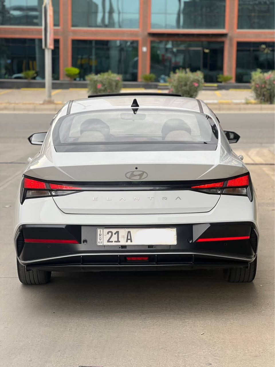 Hyundai Elentra 2024
30.000 KM  ***********
‎هۆندا ئەلەنترا 
‎مۆدێل ٢٠٢٤
‎مواصفات فول فول تەجمیع صینی 
‎مەکینە ١.٦
‎بەصمە سڵایت کوشن جلد
‎شاشە گەورە و کامێرا گێچ ئەلکترۆنی 
‎پێش و دوا حاسە تەبرید مەرکەزی
‎لایت لید و زینۆن تەحدید سرعە و سوکان ڤۆلیۆم
‎نضامی comfort eco sport smart
‎زۆر مواصفاتی تر
‎سەیارەکە زۆر جوان و تازەیە دوو بەصمەی خۆی لەگەڵە کوشن و گاعی قاڵبی بۆ دانراوە
‎ دەعامی بۆ دەعامی بەشەرت بۆیاخی نیە 
‎سەنەوی و ژینگەی تازەیە تا ٢٠٣٠
‎ناونیشان سلێمانی 
*********** السليمانية, العراق
