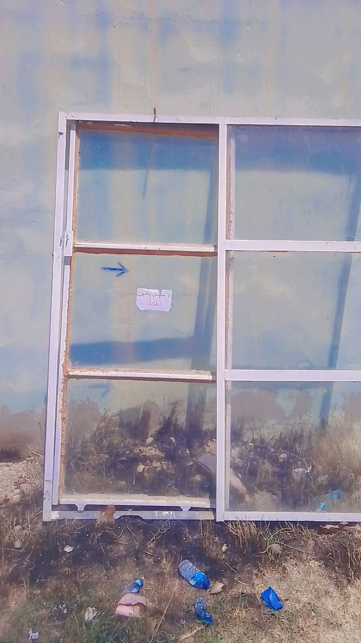 جام خانه للبيع هي وجامها كامله المكان قرية اصبيح تحتاني..السعر 140 وبيها مجال ***********
