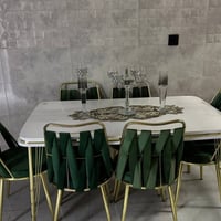 ميز طعام مع 6كراسي نضيف السعر 110قفل عنوان بغداد زعفرانية 07708170451