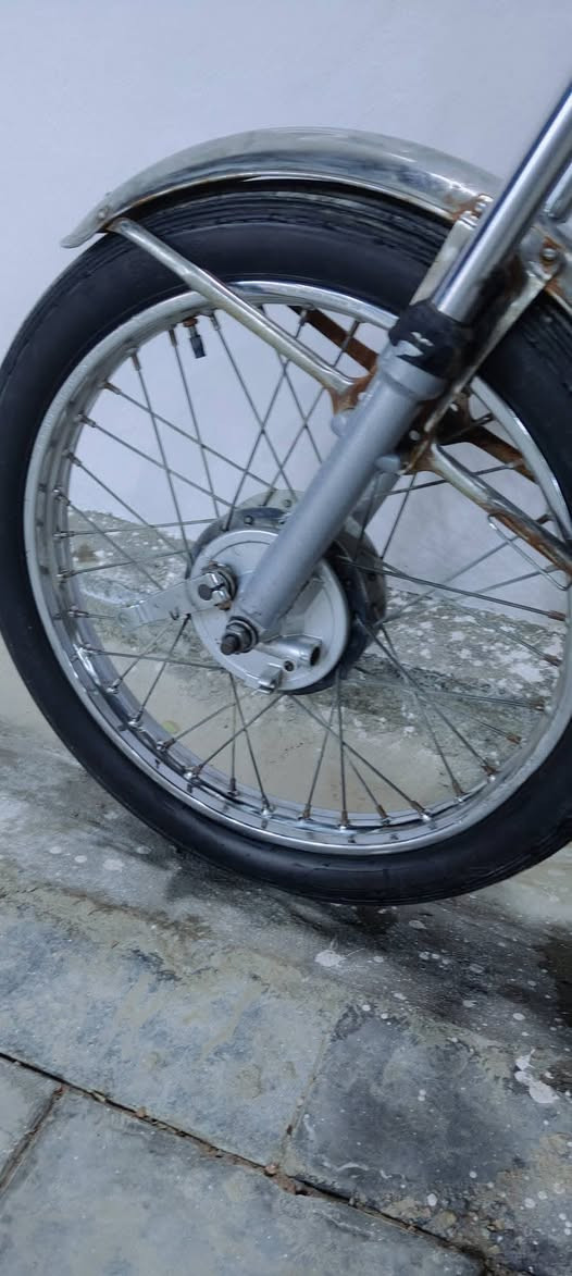 اربعه كير  موديل 19 كهربائياتها شغالة لايت زنون بيها. نظيفة  
مال شغل. وبيها ورقه كفاله عن السرقة 
سعرها 200الف
المكان قضاء الشامية


**إذا كنت صاحب هذا الإعلان وتريد حذفه لأي سبب، رجاءا أرسل رسالة إلى الدعم الفني**