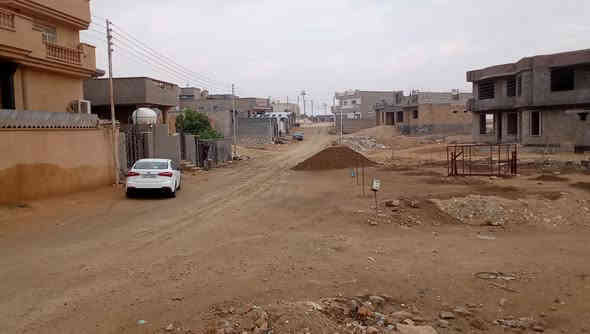 هيكل للبيع طابقين طابو صرف في الوسطى قرب جامع عبد العزيز / قضاء حديثة / الانبار 

المساحة الكلية / ٣٠٠ م

كما موضح بالصور ادناه 

المحتويات :-

الطابق الاول /

ديوان ٦ × ٤

هول ٥ × ٤

غرفتين نوم ٦ × ٤ ، ٤ × ٣,٥

صالة داخلية ٧ × ٣,٥

مطبخ بارد حار ٥ × ٤ ، ٢,٥ × ٤

صحيات داخلية ٣,٥ × ٣,٥

المنهولة كاملة 

الطابق الثاني /

غرفتين نوم ٦ × ٤ ، ٤,٥ × ٤

صحيات ٣,٥ × ٣

* الارضية رباط ٤٠ × ٦

* البناء سمنت

* بناء الطابقالثاني طابوق سليمانية 

* الطابق الاول حجر القائم 

السعر / ٦٥ مليون و بي مجال للتفاوض 

مكتب ابو احمد الحديثي للعقار 

عنوان المكتب / الانبار / قضاء حديثة / سوق الحي العسكري الرئيسي / قرب اسواق ابو حسين للغذائية 

استاذ هشام        ***********

                         ***********
