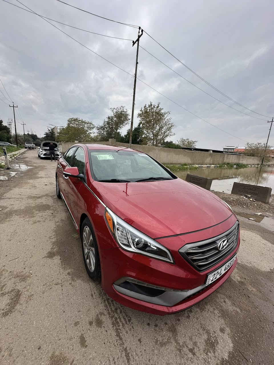 السلام عليكم هونداي سوناتا 2017 وارد أمريكي 🇺🇸
السياره ضرر بسيط جدآ المصد الأمامي فقط مع بارد بسيط 

ماشيه 60 وقابل للزياده 

سعر السياره 127$ بيهة مجال بسيط 

رقم الهاتف ***********

مكان بغداد
