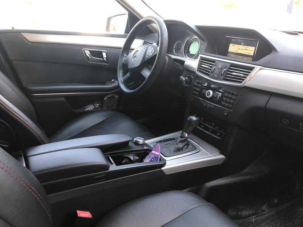 Mercedes E200 2012
افنجارد
فبريكا بالكامل 
عداد 130 الف 
المعاينه الشيخ زايد القاهرة, مصر


**إذا كنت صاحب هذا الإعلان وتريد حذفه لأي سبب، رجاءا أرسل رسالة إلى الدعم الفني**