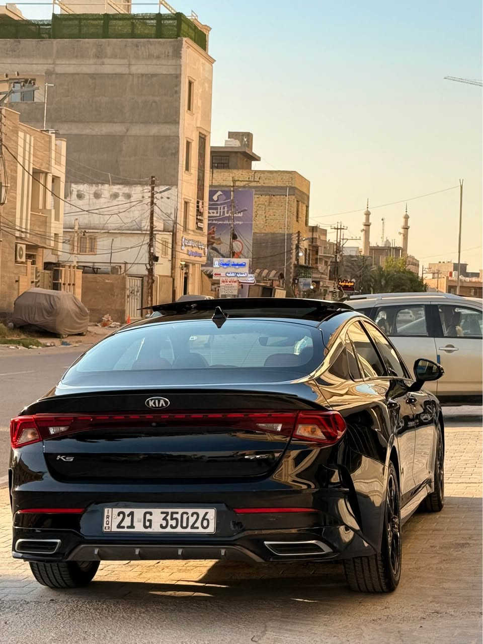 🚗 كيا K5 GT Line موديل 2021
حادث بنيد وجاملغ فقط بدوان دواخل وايرباك دركه راجع سستم السياره خير من الله محرك كير تبريد كفاله السياره بيع فقط بدون مراوس 
السياره باسمي فقط تحويل ماسوي وكاله تحويل تريد ب كلار تريد ب سليمانيه اني حاضر 

ماشيه 67 ألف فقط ✔️

 • محرك 1.6 تيربو قوي 💪
 • جير أوتوماتيك 8 سرعات
 • كشن كهربائي 🔌
 • فتحة سقف بانوراما 🌤️
 • دركه حرف D مختم GT Line 🏁
 • شاشة كبيرة + Apple CarPlay
 • كاميرا + تنبيه عنده الرجوع
 • رادار أمامي + جانبي + خلفي 
 • قيادة ذاتية 🤖
 • مثبت سرعة
 • مانع انزلاق
 • نظام الحفاظ على المسار
 • 4 مودات قيادة (normal Comfort / Sport / Smart)
 • تبريد ثلج ❄️ 

📌 ملاحظات:
🔹 بيها صبغ (جام لغ + بنيد فقط) وناشر رقم شاصي 
🔹 فحص موجود  ✔ دزلي وادزلك سونار 

مكان السياره صليخ ال 600 

سعر السياره 167$ وبيه مجال 

*********** واتساب خاص موجود بغداد, العراق
