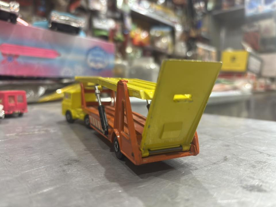 DAF

صناعية بريطانية  🇬🇧 من شركة Matchbox 

SuperKing Size

السعر  23 الف فقط 🔥 

يتوفر توصيل لجميع محافظات العراق 🤩💙

 📍العنوان / شارع فلسطين - خلف المستشفى العالمي 
مكتبة الأمين للحجز و الاستفسار على الرقم او مراسلة الصفحة ***********
#مصغرات #سيارات_مصغرة #بغداد
