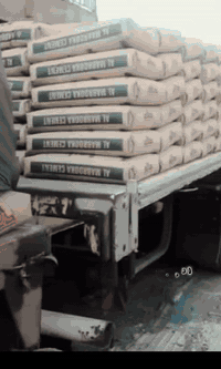 عروض رأس السنة على الإسمنت بأسعار ما تتكرر 🔥تخفيضات قوية من شركة إسمنت مع توصيل سريع 😍🔥🚚 توصيل إلى جميع مناطق البصرة🏗️ مناسب للبناء، الصب، والمشاريع📞 لأي استفسار أو طلب*********** 👈 واتساب***********
