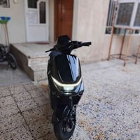 كهربائي • ٦ بطاريات • ٦٧ كم/ساعة