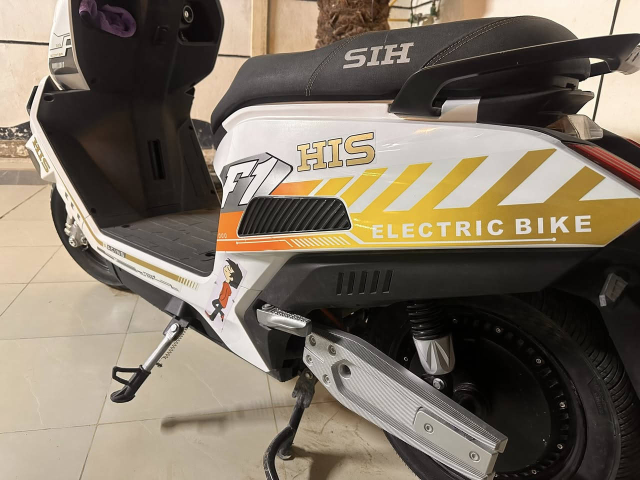 دراجة His.   دراجة اذه متعرفه اعبر مابيع لك الدراجة 3 الاف ملف تمشي حقيقي 100 ركز حقيقي شغل ويز وفحص مو زين اجي على بطاريات مسطرة !! و ماخذها قبل اقل لسبوعين ولوصل موجود ماخذ لبطاريات مسطرة سعر400 الف له 5 الاف والله ويشهد على كلامي سعر  اسال علية بنفسك روح اسال شكد سعر بطاريات نوع نلي اسمها نلي 3 سنين  مسطرة يعني فول واطلع افتر بغداد كلها 
الدراجة رايدها بسعر مليون و200 ما انزل فلس احمر بدون مخاجل محاط ل200 حته تنزل ابد  لان مو سعرها هذا وجديده لبطاريات وهيه هم جديده بسبب متوزي ع فلوس ولله


**إذا كنت صاحب هذا الإعلان وتريد حذفه لأي سبب، رجاءا أرسل رسالة إلى الدعم الفني**