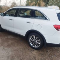 سورنتو • ٦ سلندر • ٧ راكب