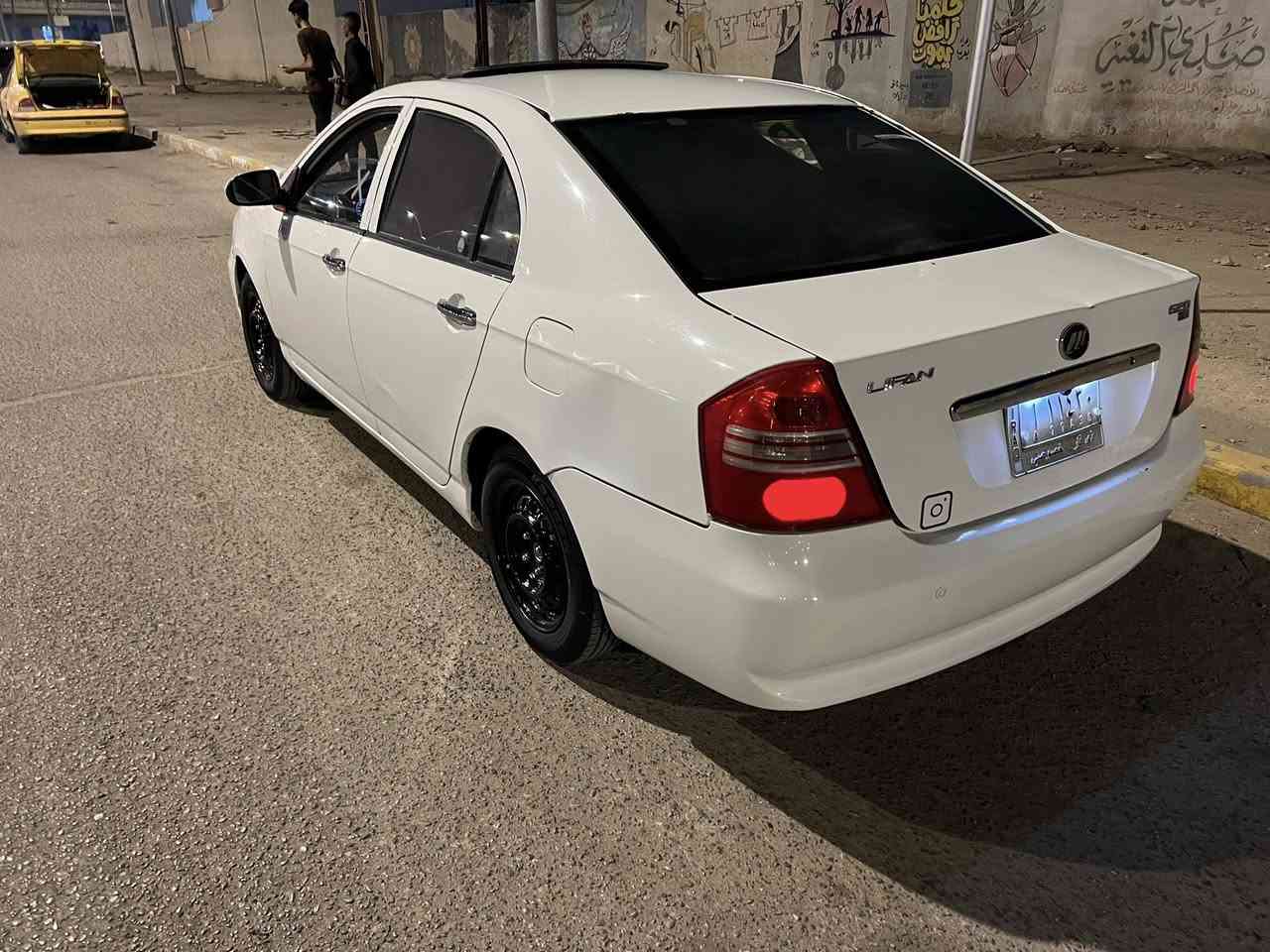 السلام عليكم اخوان ليفان موديل 2013 للبيع السيارة جاهزة مكينة وكير وحدادية وتبريد جاهزة رقم ذي قار سنوية لل 27 راعيه يمي السعر 48 للاستفسار ***********
