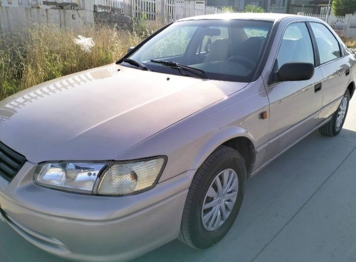 كامري ٢٠٠١ 
رقم سليمانية دولي 
سنوية مجددة تنتهي ب ٢٠٣٠ 
السعر ٨٥ ورقة 
***********
***********
