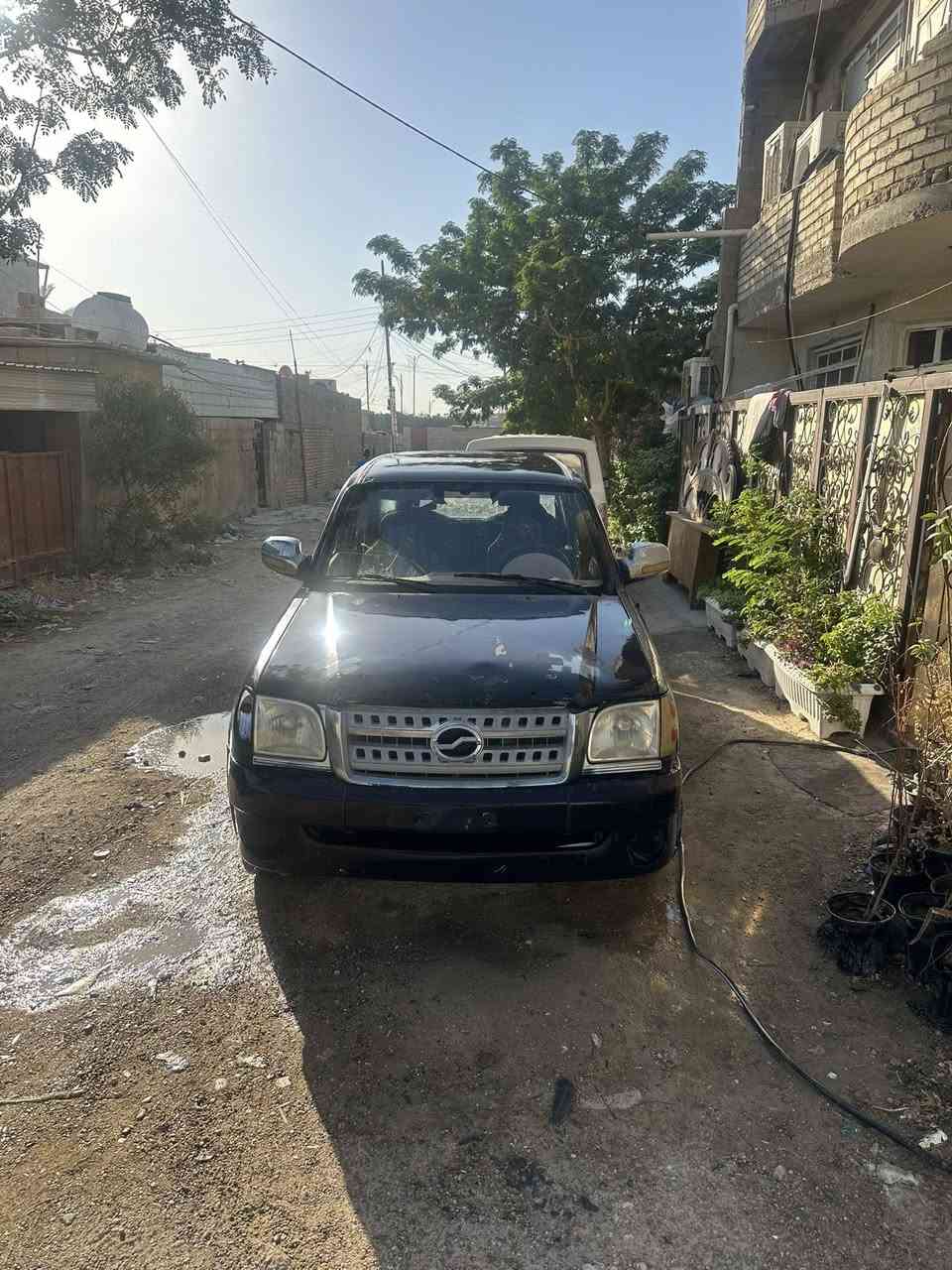 السلام عليكم للبيع بيكم مزاد وزاره الداخليه بسمي اسويلك وكاله ام الباركود وتمشي وين متريد بيها معفيه من رقم وكمرك موديل 2014 تايكر مكينه ياباني نوزل السعر 25 وماكو بهيج سعر لان مستعجل السياره شغاله مكاني بغداد الشعب ***********
