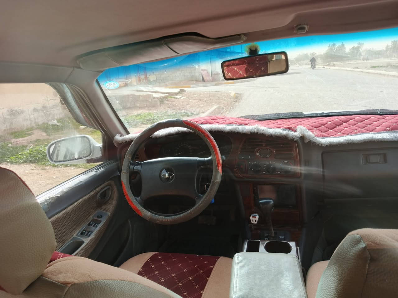 سلام عليكم برنس فراشه مديل 1996
الون ابيض كير اوتوماتيك محرك مفتوح سنويه 2028 سياره مكفوله من ضربه من صبغ من اخياس سياره بلاديه غرفه نضيفه كلش صدر امامي خلفي جديد تخم تاير رقم شمالي تحويل ثاني يوم السعر خاص 
المكان ديالى 
الرقم ***********
