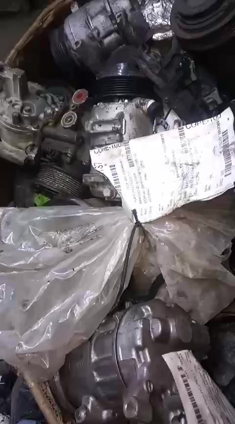 سلام عليكم وصلتنه 3حاويات كمبريسرات لجميع السيارات 
بيع جمله فقط بئنسب الأسعار 
العنوان بغداد العلاوي شارع 6
موبايل ***********
