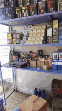 رفوف للبيع ارتفاع 2متر وعرض 50سنتمتر غير متواجد على الفيس اتصال فقط  0...