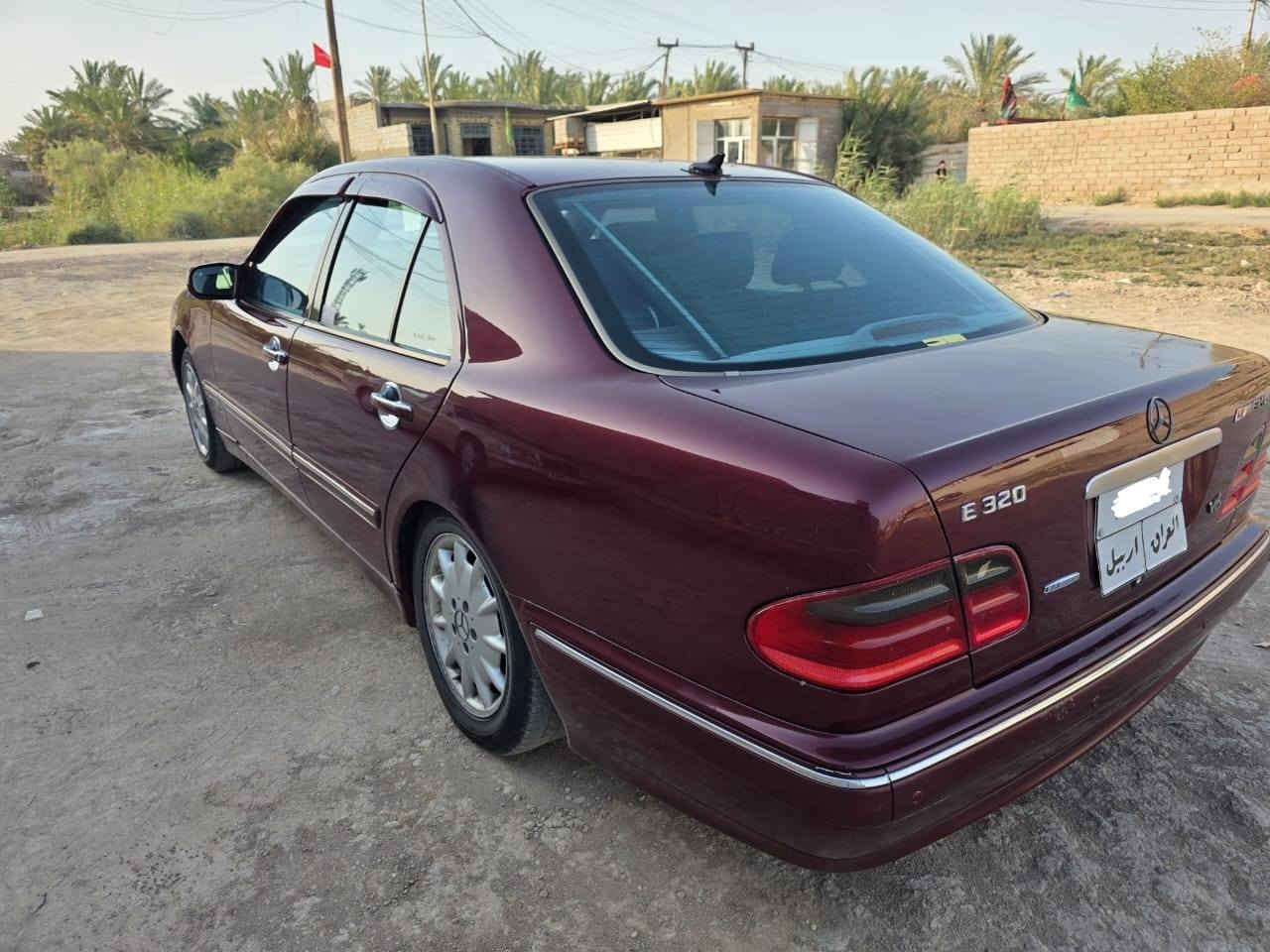 السلام عليكم للبيع مارسدس ام عيون موديل 2001 ادوات كفاله من الضربه والكص فول مواصفات فتحه كشنات جلد برده مكينه 6 سلندر السيارة جاهزة بيهة رقم وسنويه السعر 70 وبيهة مجال مكان السيارة البصرة الكرنه للستفسار *********** 
ملاحضه السياره تسجل على الستجيل الجديد القرنة, البصرة
