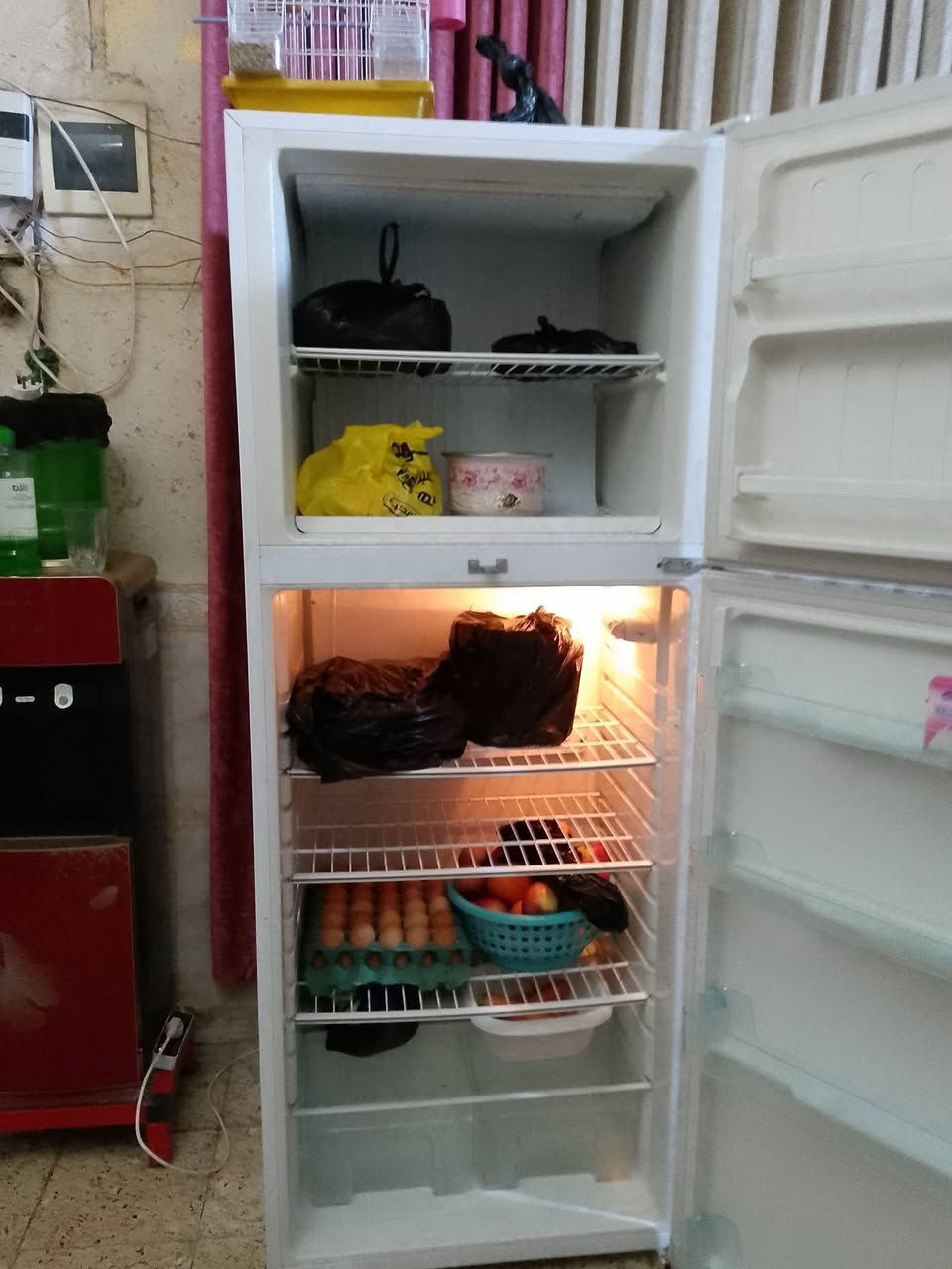 ثلاجه جديده بعده. اللبيع اب 350وبيه مجال ماداخله تصليح اليريده يجي خاص


**إذا كنت صاحب هذا الإعلان وتريد حذفه لأي سبب، رجاءا أرسل رسالة إلى الدعم الفني**