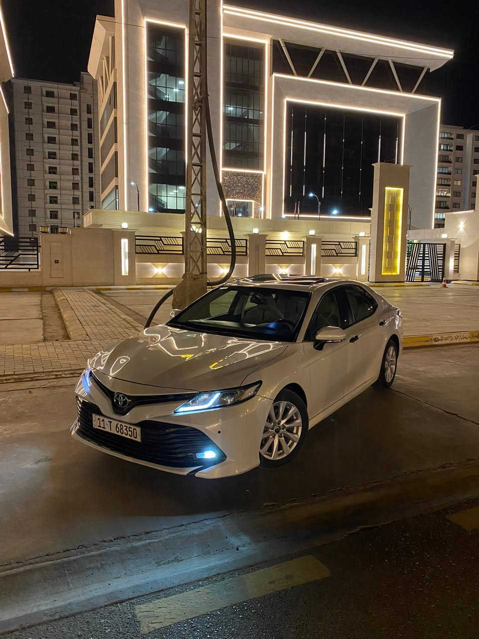 السلام عليكم
للبيع كامري موديل 2019  خليجي SAS
مواصفات GLE
بصمه فتحه كشن كهرباء شاشه مري كهرباء برده خلفيه 
صبق جاملق خلفي وشخط بلبابين خفيف 
السعر 177$ ورقه 
  الرقم للستفسار ‭***********‬
واتساب ***********
