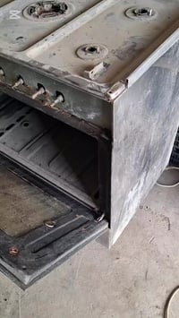 تصليح وتنظيف طباخات • شغل ضمان • طارمية بغداد