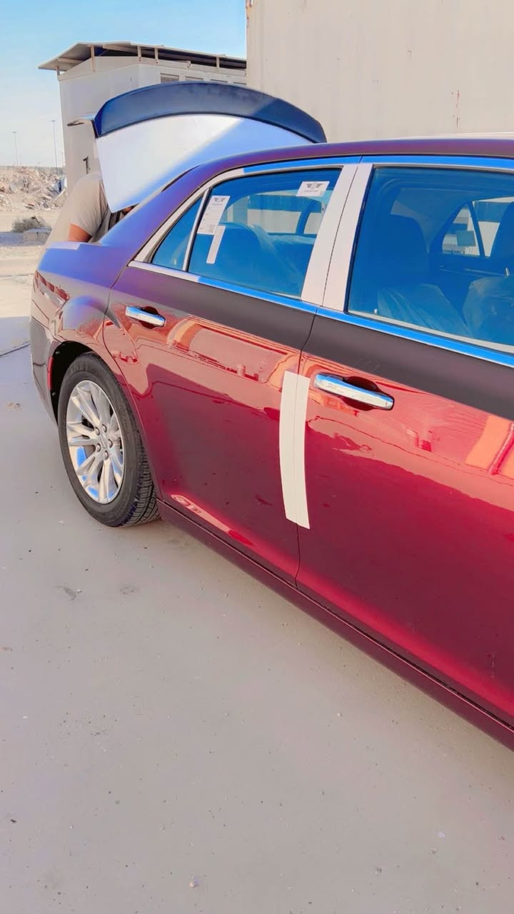 اسلام عليكم اوباما للبيع موديل 18اصل وارد كندي بيه صبغ باب خلفيه فقط رقم بغداد بأسمي وسنويه وهزه جديده موصفات السياره كشن جلد كهرباء خزن ميموري او كشن ذاكره ستيرن كهرباء بنراما شاشه كامره سياره جديده ماناقصه برغي گير مكينه اكسل كله لوك جديد عله وضع الشركه سياره ماشه 132 قابل للزياده السعر 245 بيه مجال 
العنوان بابل *********** الهندية, كربلاء
