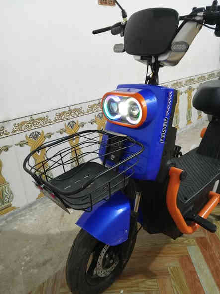 دراجه شحن للبيع مستعجل السعر 475 لدراجه مستخدمه قليل متواجد عل رقم *********** مكان للدراجه النعمانية
